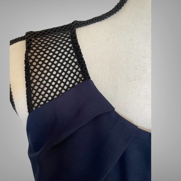 Express Navy Blue Mesh Fit and Flare Sleeveless Mini Dress Pleated Front Size 2 - Picture 3 of 9